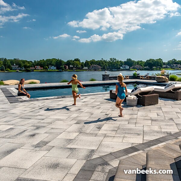 Unilock Umbriano Concrete Coping